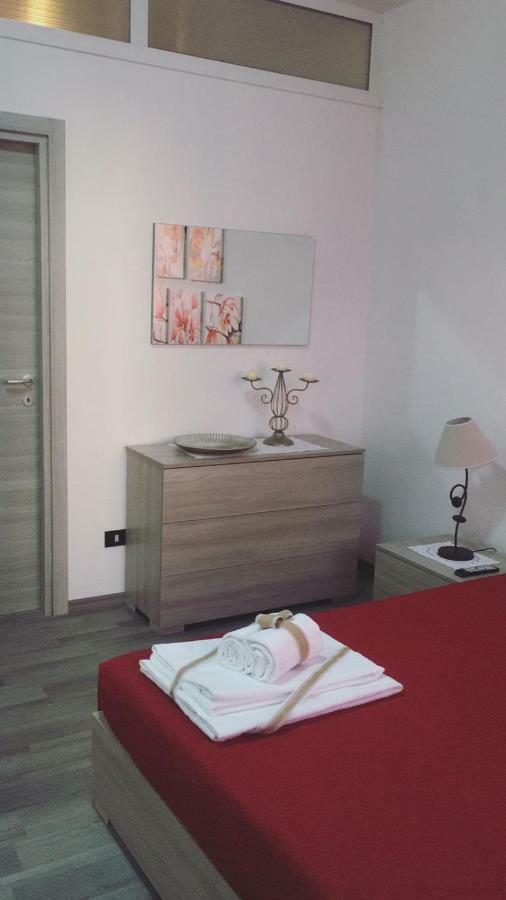 Villa L'Angolo Xxiv Maggio à Lecce Extérieur photo