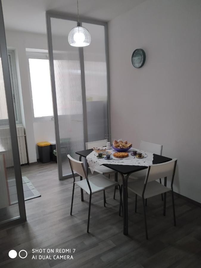 Villa L'Angolo Xxiv Maggio à Lecce Extérieur photo